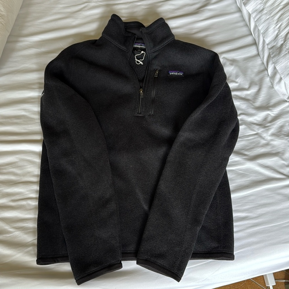 NWOT Patagonia Women’s Quarter Zip SM